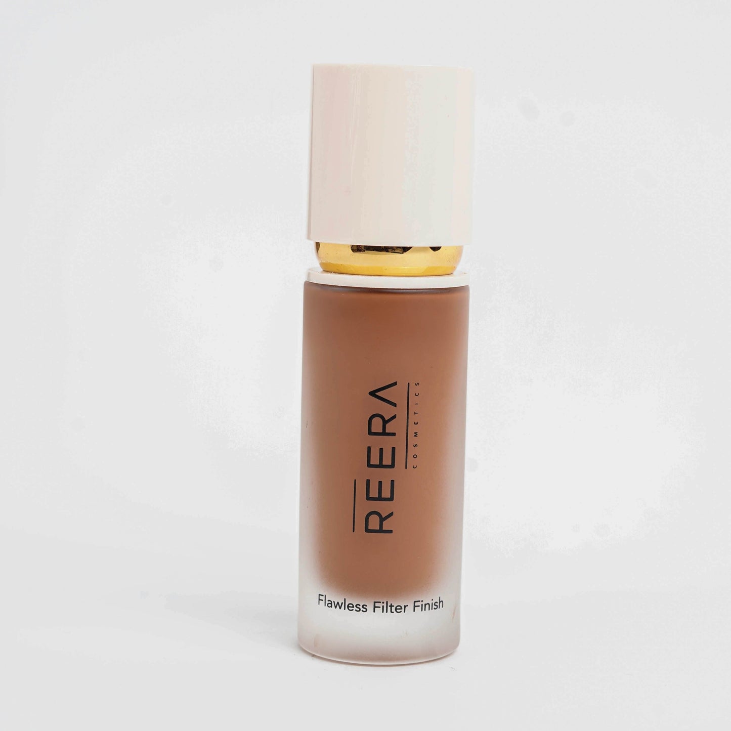Reera Flawless fliter finish foundation